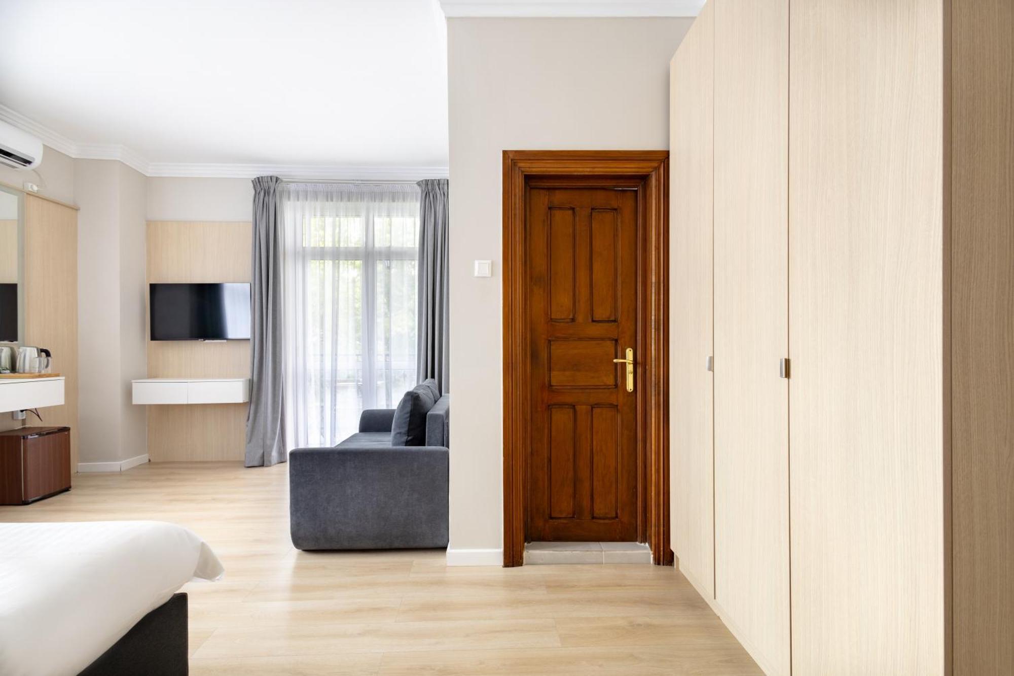Piccolo Mondo By Citybookings Bucharest Room photo