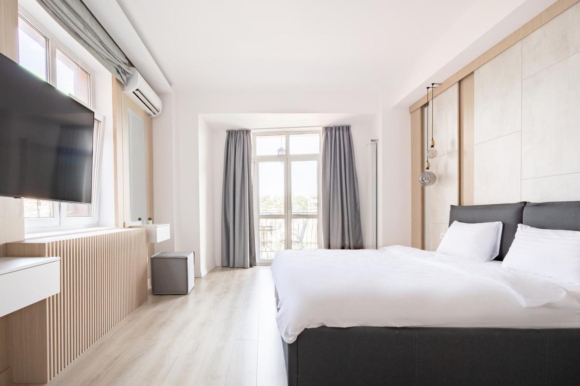 Piccolo Mondo By Citybookings Bucharest Exterior photo